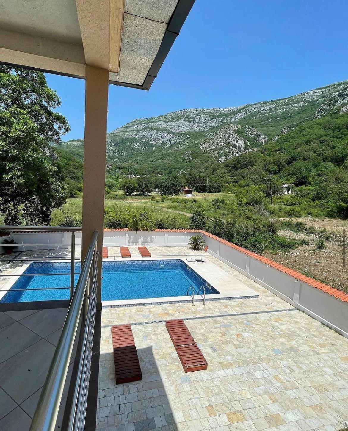 Stars Residence Petrovac Екстер'єр фото