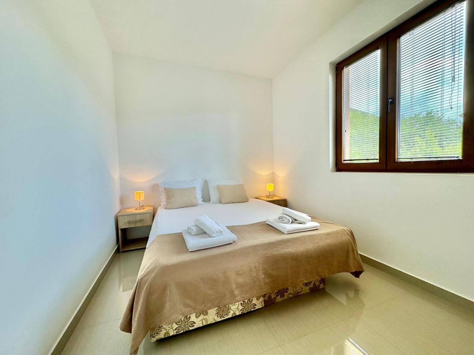 Stars Residence Petrovac Екстер'єр фото