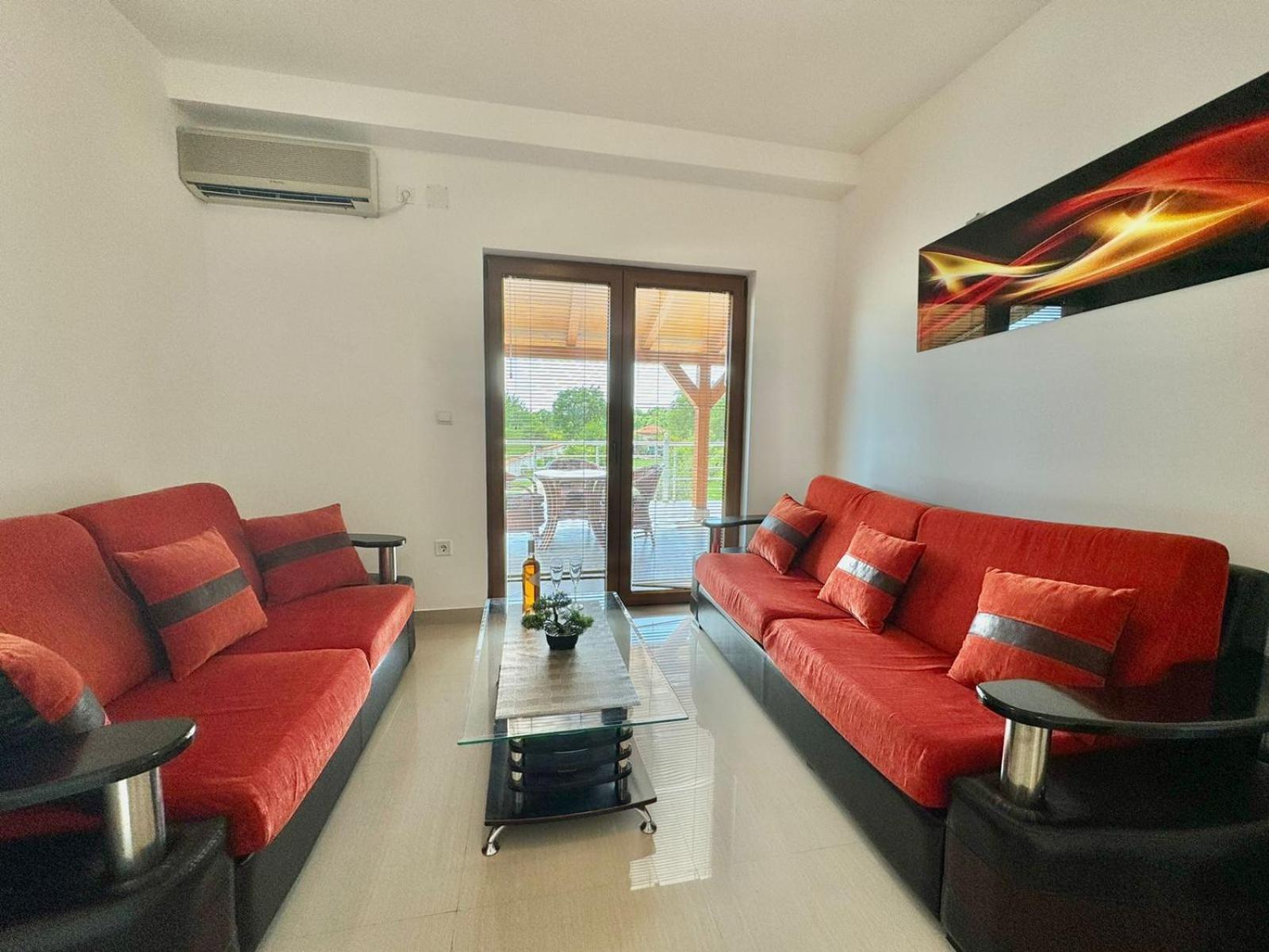 Stars Residence Petrovac Екстер'єр фото