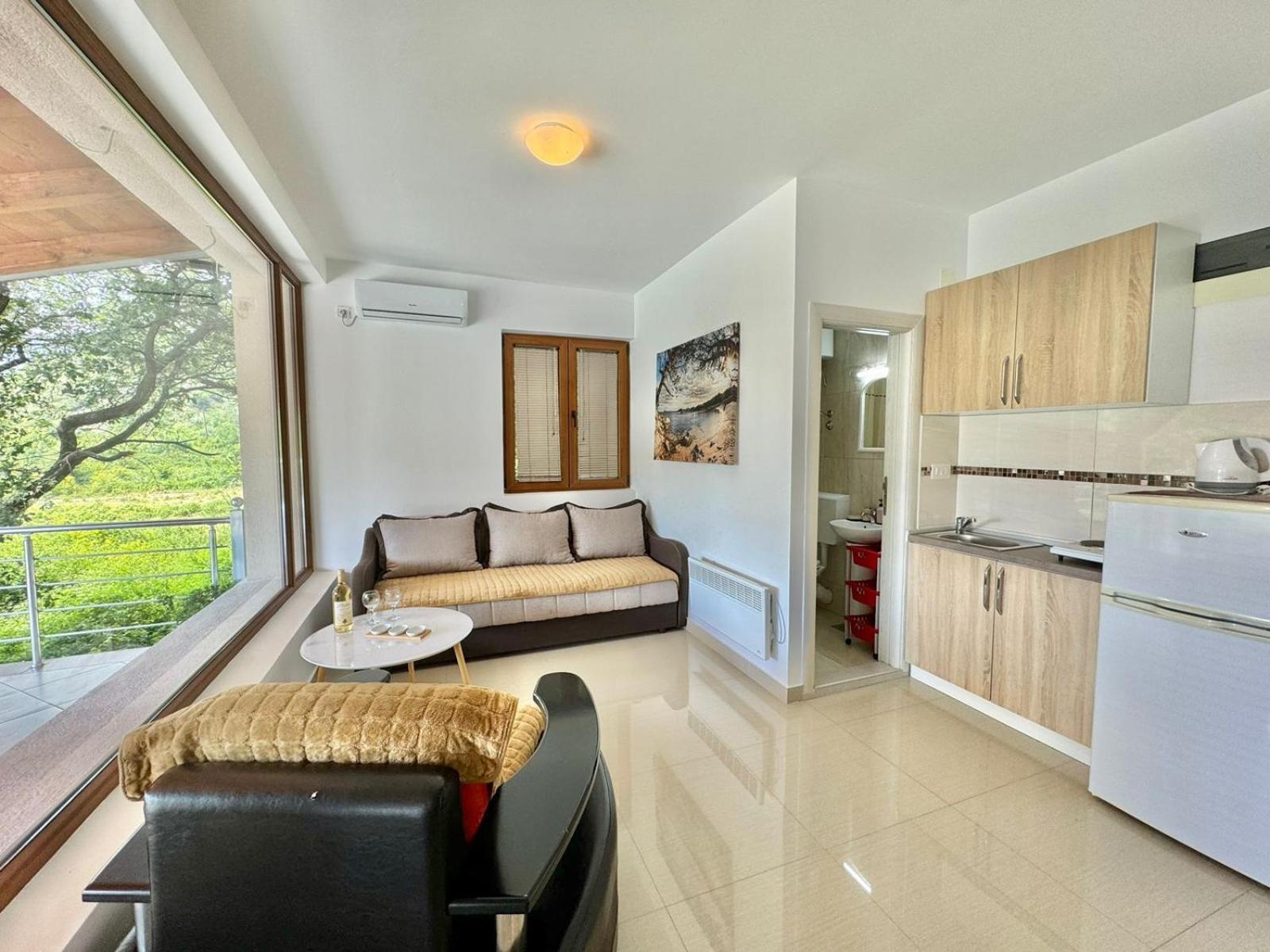 Stars Residence Petrovac Екстер'єр фото