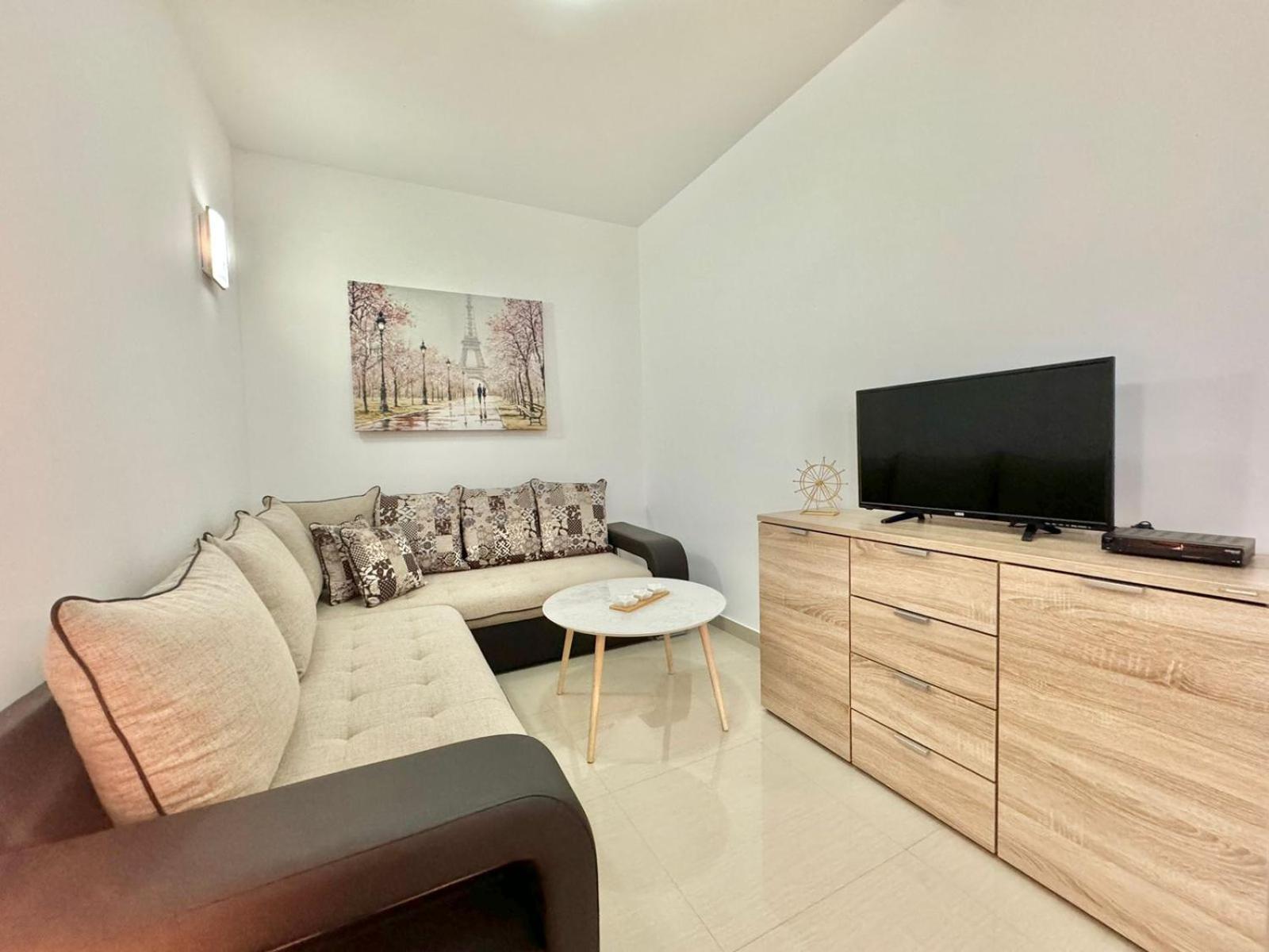 Stars Residence Petrovac Екстер'єр фото