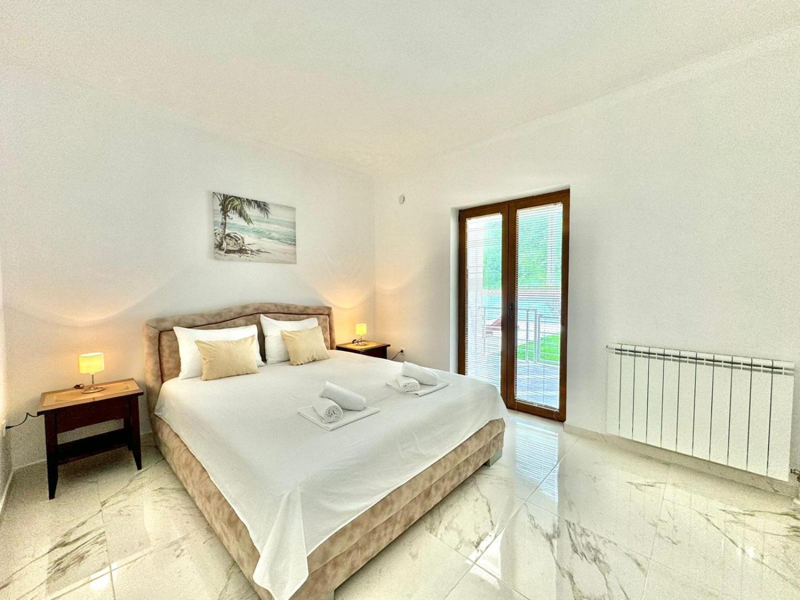 Stars Residence Petrovac Екстер'єр фото