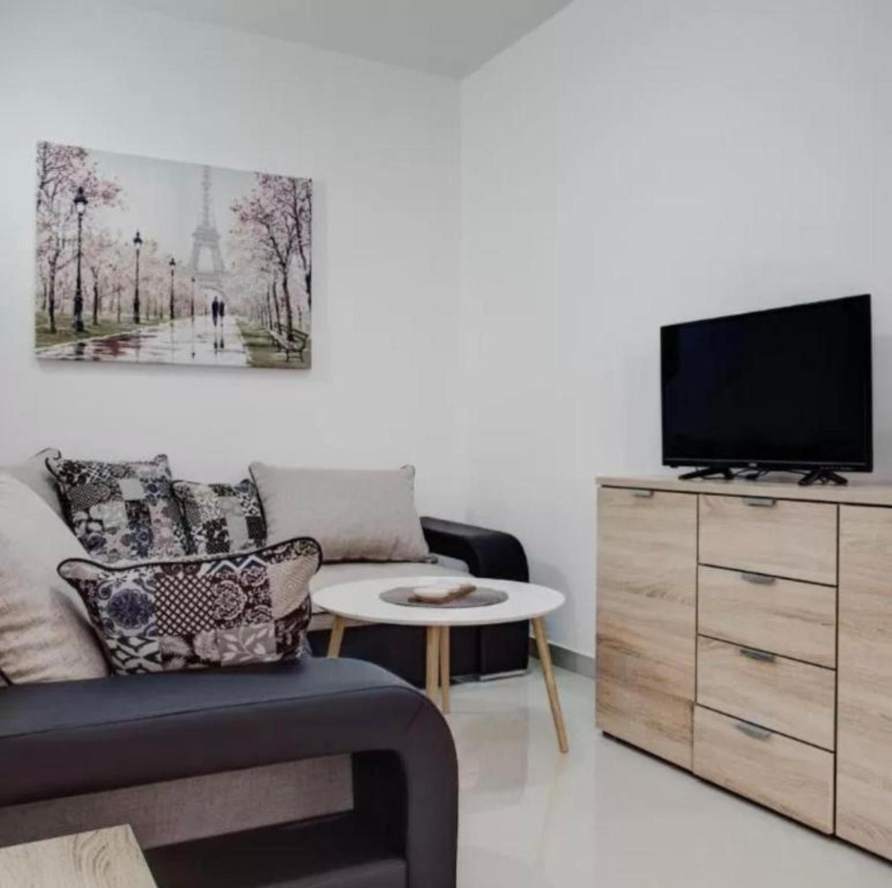Stars Residence Petrovac Екстер'єр фото